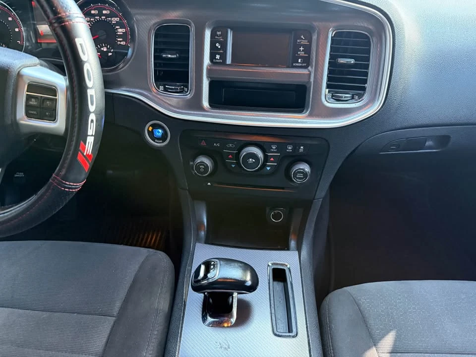 2013 Dodge Charger 7th Gen - Image 15 of 19