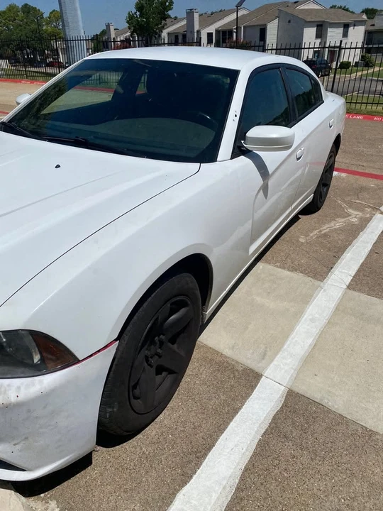 2013 Dodge Charger 7th Gen - Image 2 of 4