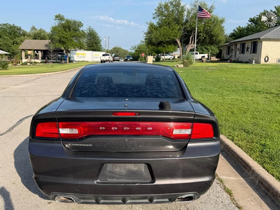 2013 Dodge Charger 7th Gen - Image 4 of 10
