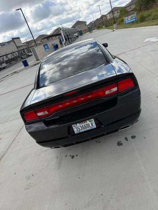 2013 Dodge Charger 7th Gen - Image 6 of 11