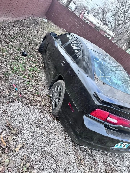 2013 Dodge Charger 7th Gen - Image 4 of 7