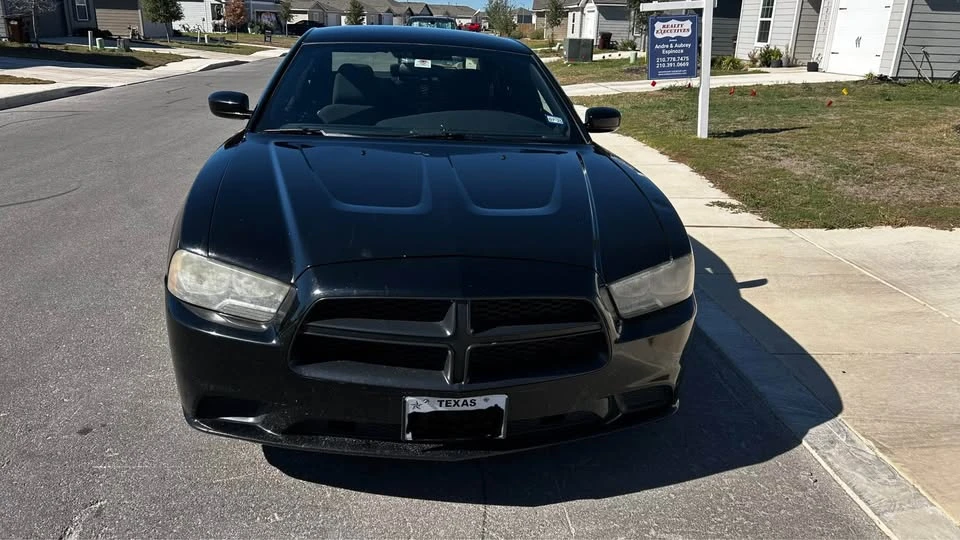 2013 Dodge Charger 6th Gen - Image 3 of 12
