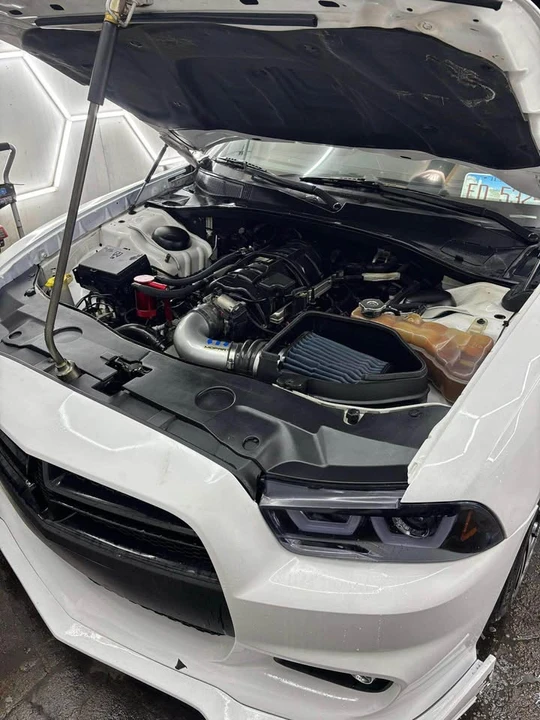 2013 Dodge Charger 7th Gen - Image 2 of 7