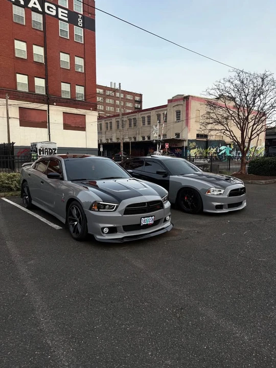 2013 Dodge Charger 7th Gen - Image 13 of 15
