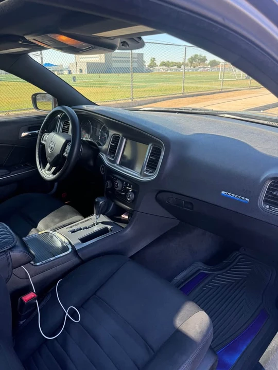 2013 Dodge Charger 7th Gen - Image 3 of 5