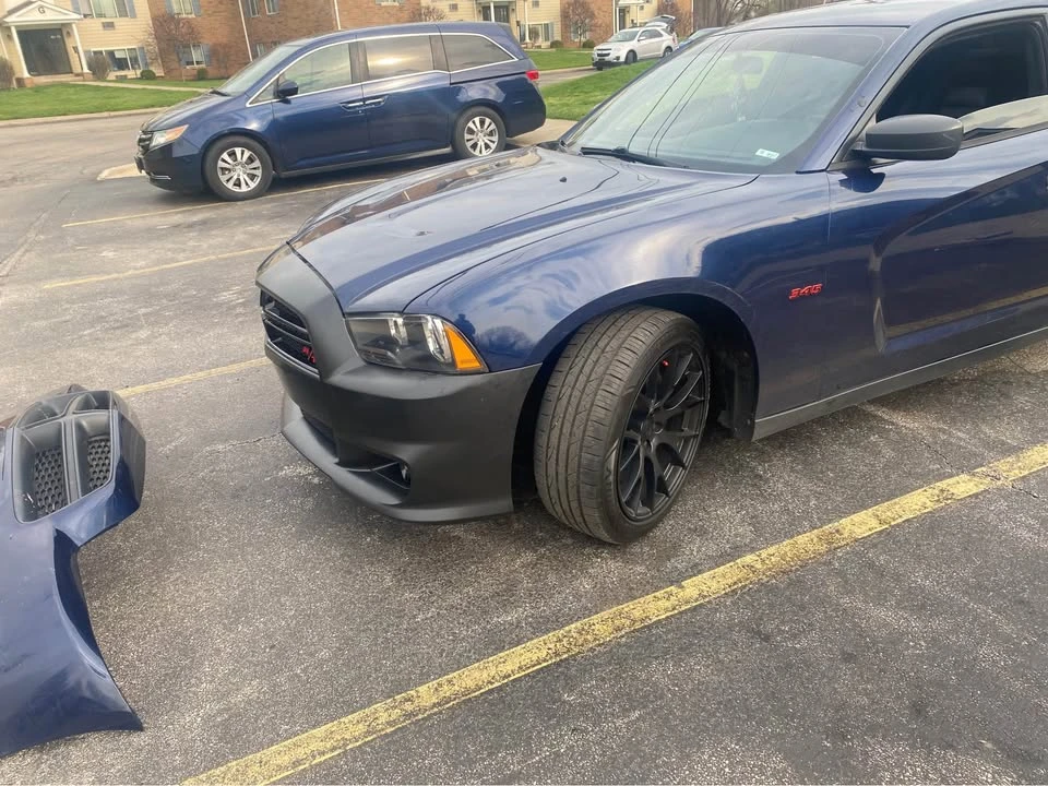 2013 Dodge Charger 7th Gen - Image 10 of 13