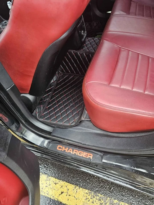 2013 Dodge Charger 7th Gen - Image 9 of 15