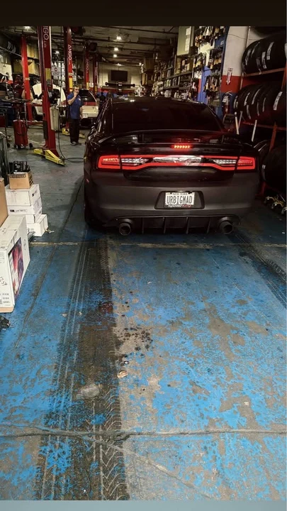 2013 Dodge Charger 7th Gen - Image 4 of 6