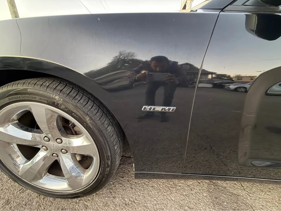 2013 Dodge Charger 7th Gen - Image 4 of 11