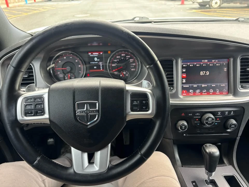 2013 Dodge Charger 6th Gen - Image 12 of 15