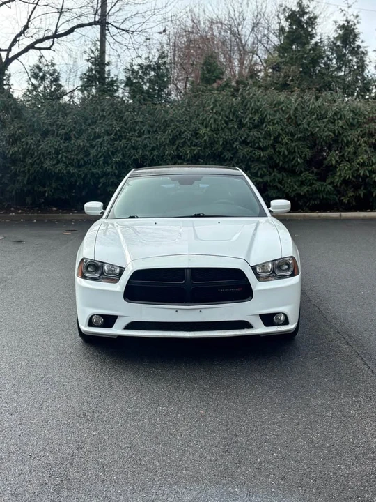 2013 Dodge Charger 6th Gen - Image 2 of 15