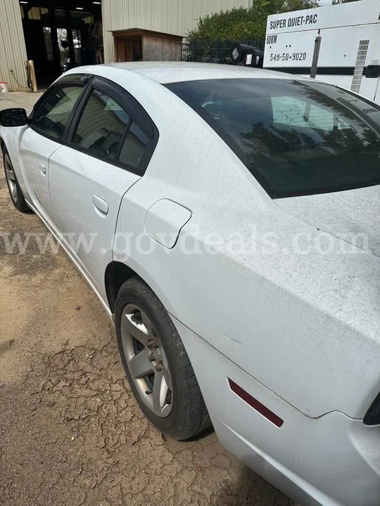 2013 Dodge Charger 6th Gen - Image 3 of 7
