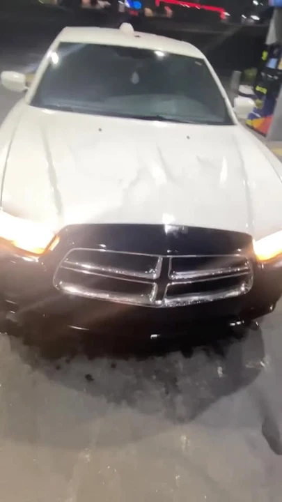 2013 Dodge Charger 7th Gen - Image 2 of 2
