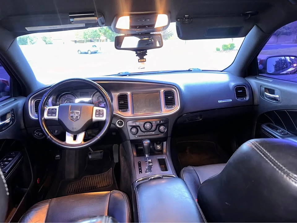 2013 Dodge Charger 7th Gen - Image 12 of 18