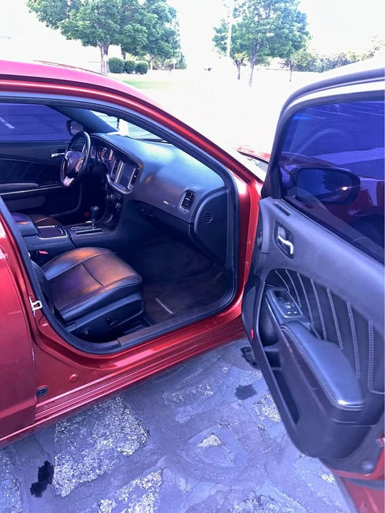 2013 Dodge Charger 7th Gen - Image 14 of 18