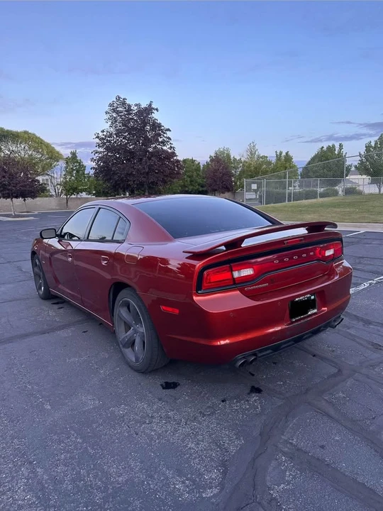 2013 Dodge Charger 7th Gen - Image 6 of 18