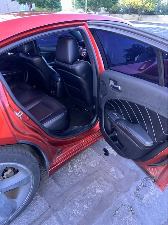 2013 Dodge Charger 7th Gen - Image 17 of 18