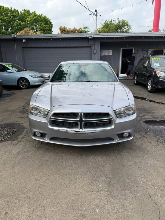 2013 Dodge Charger 7th Gen - Image 2 of 14
