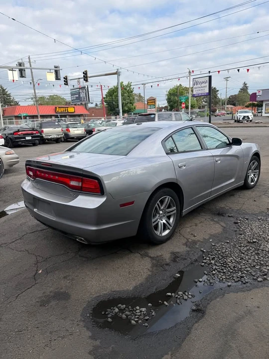 2013 Dodge Charger 7th Gen - Image 5 of 14