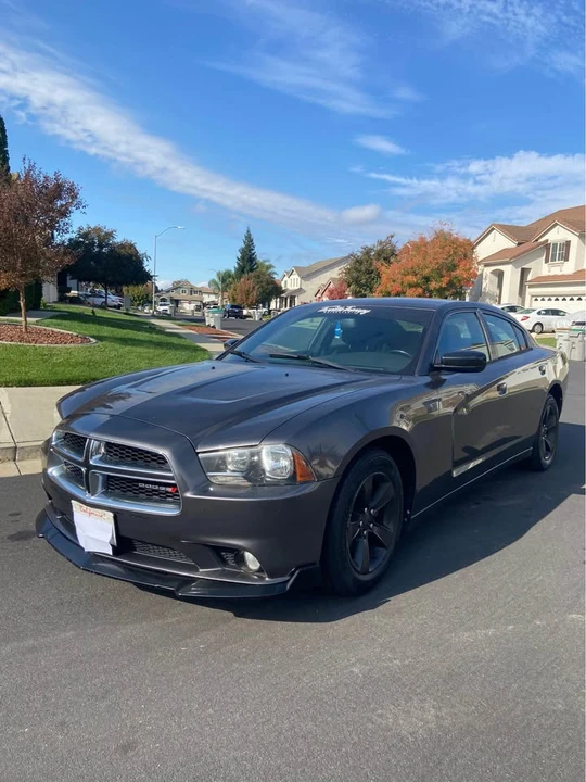 2013 Dodge Charger 7th Gen - Image 3 of 7