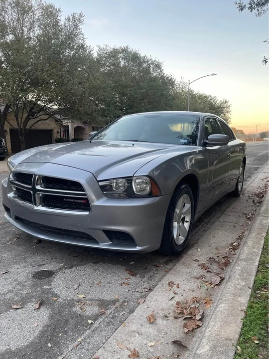 2013 Dodge Charger 6th Gen - Image 2 of 6