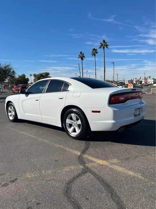 2013 Dodge Charger 6th Gen - Image 2 of 14