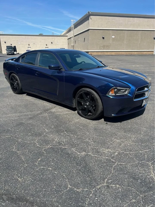 2013 Dodge Charger 7th Gen - Image 7 of 20