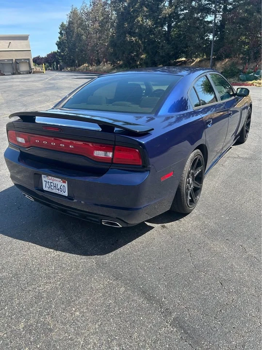 2013 Dodge Charger 7th Gen - Image 5 of 20