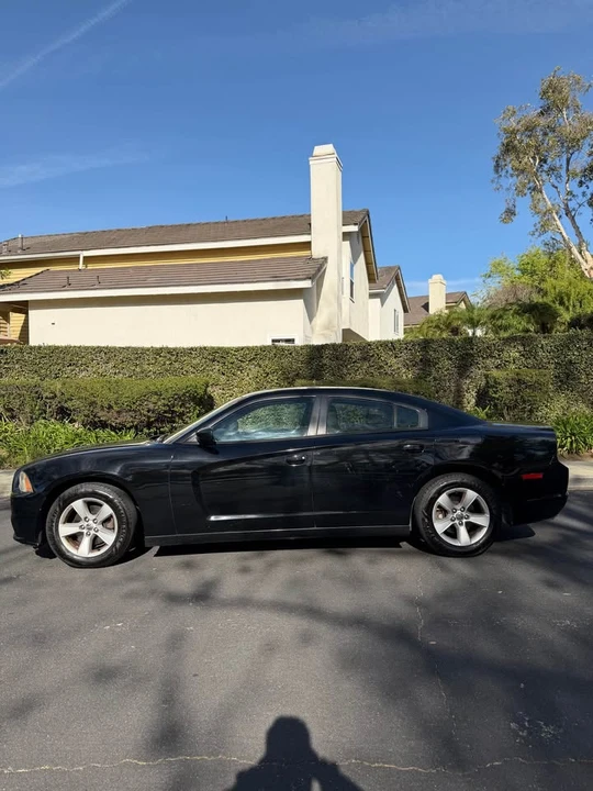 2013 Dodge Charger 7th Gen - Image 5 of 14