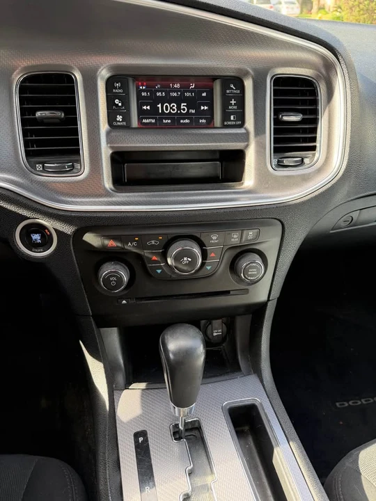 2013 Dodge Charger 7th Gen - Image 9 of 14