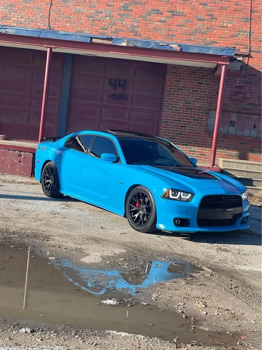 2013 Dodge Charger SRT & 392 7th Gen - Image 6 of 9