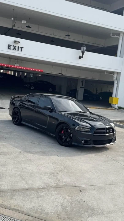 2013 Dodge Charger SRT & 392 7th Gen - Image 4 of 11