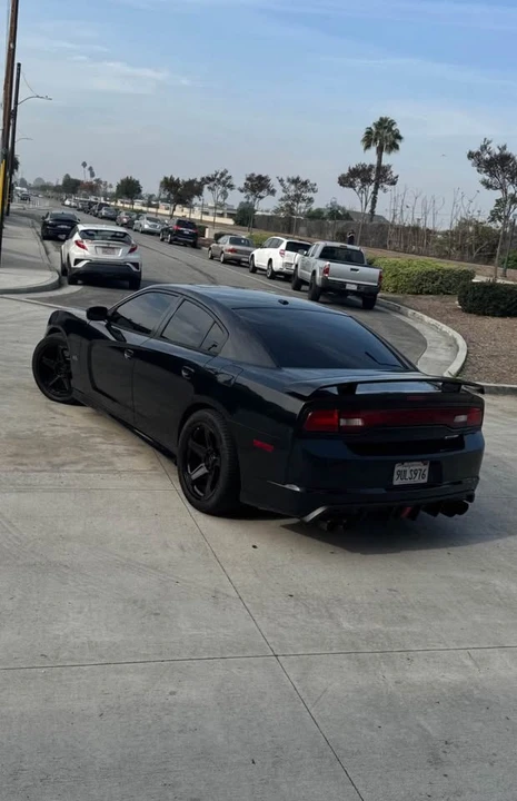 2013 Dodge Charger SRT & 392 7th Gen - Image 4 of 5