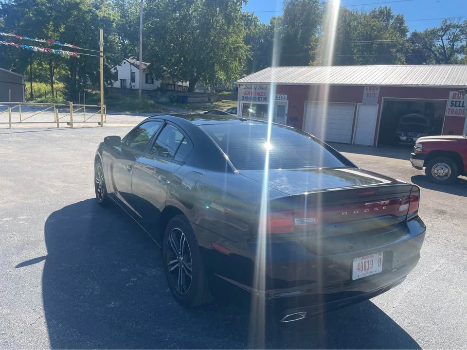 2013 Dodge Charger 7th Gen - Image 5 of 18
