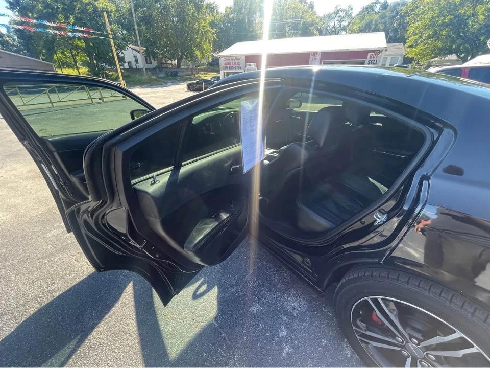 2013 Dodge Charger 7th Gen - Image 12 of 18