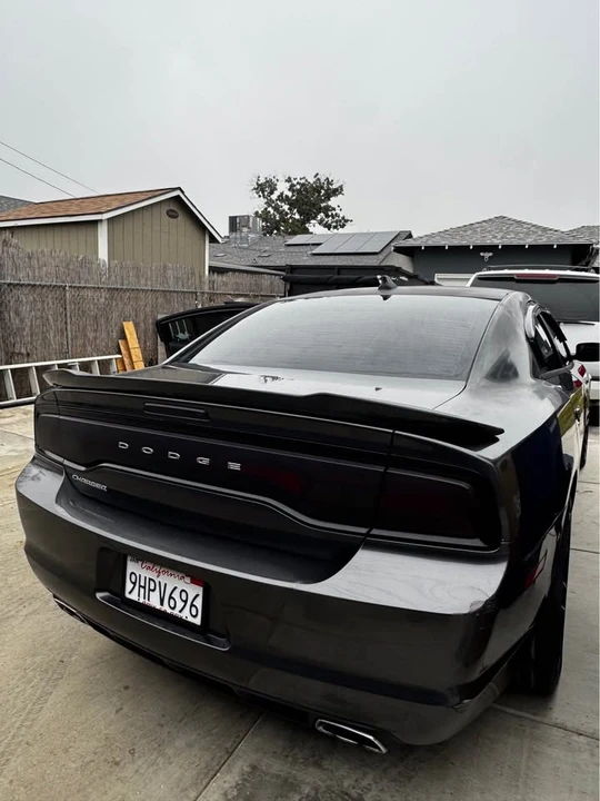2013 Dodge Charger 7th Gen - Image 9 of 10