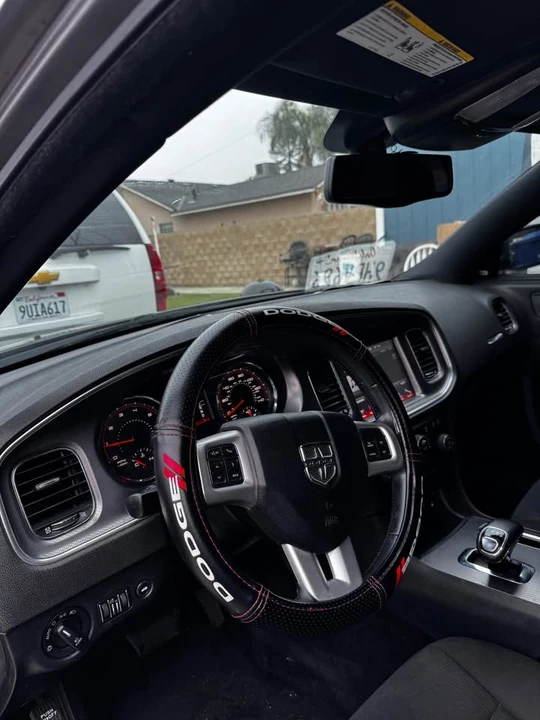 2013 Dodge Charger 7th Gen - Image 7 of 10