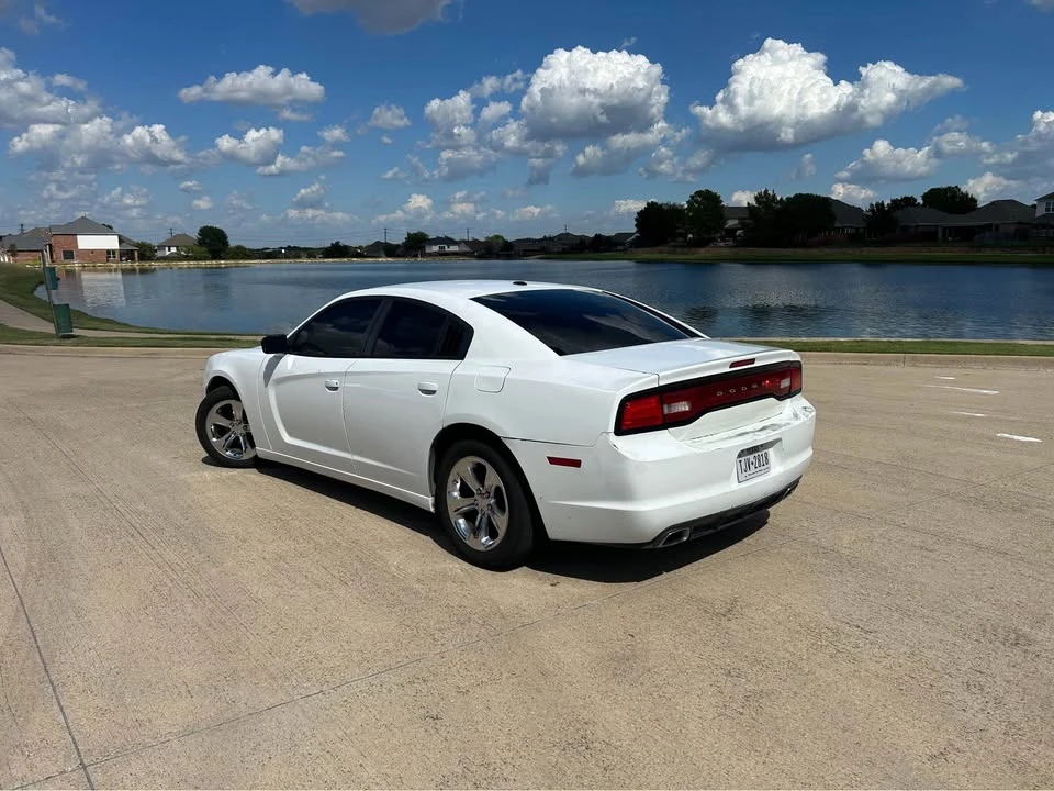 2013 Dodge Charger 6th Gen - Image 2 of 8