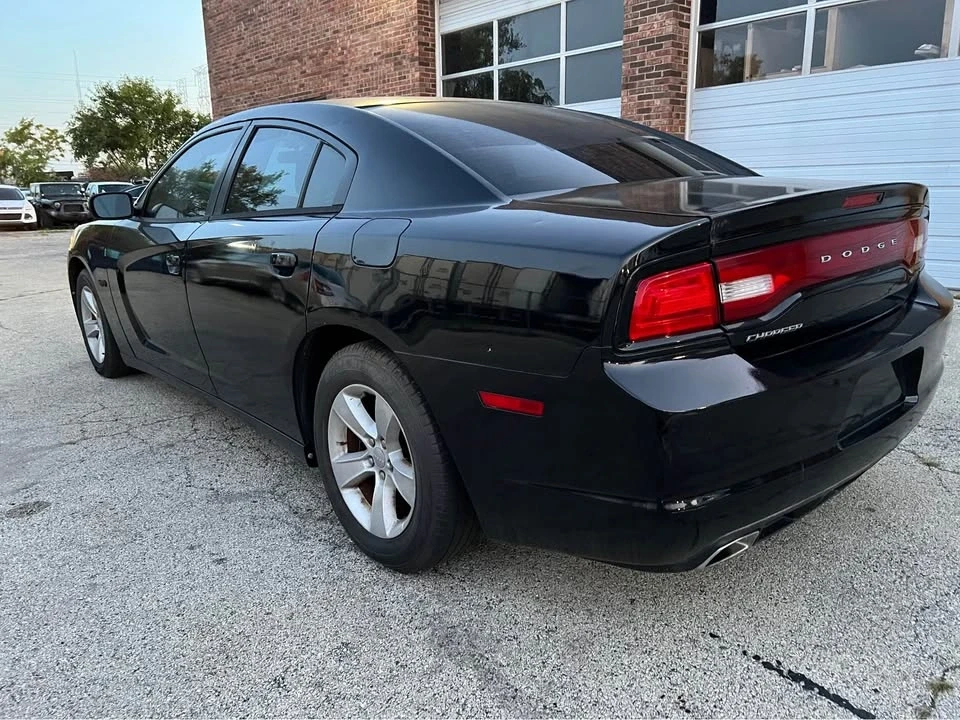 2013 Dodge Charger 7th Gen - Image 3 of 16