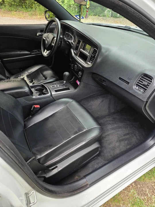 2013 Dodge Charger 7th Gen - Image 7 of 11