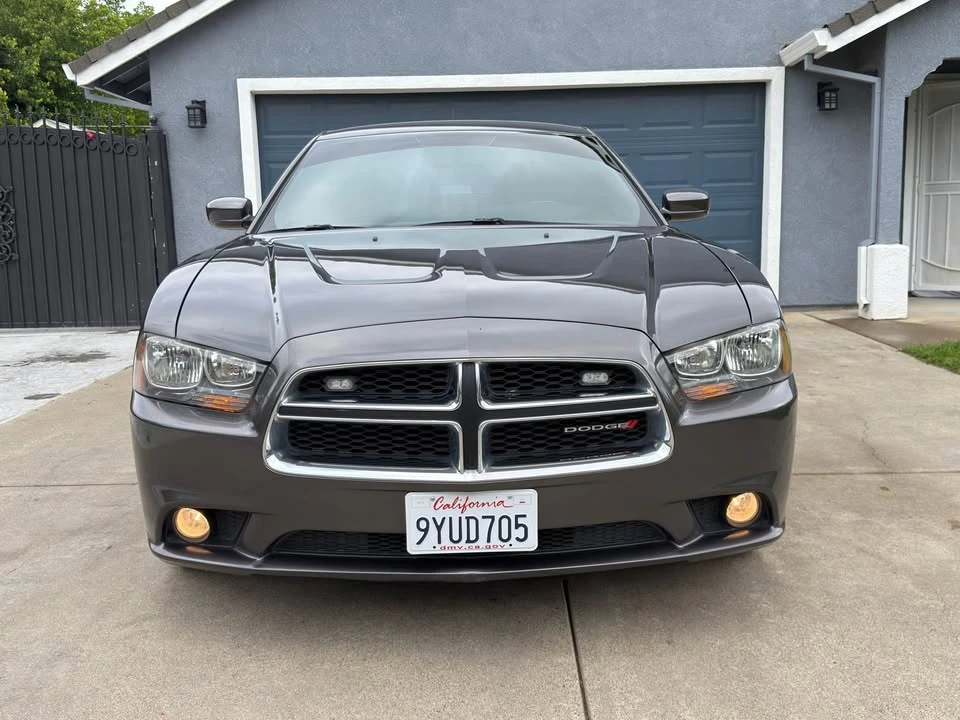 2013 Dodge Charger 7th Gen - Image 2 of 13