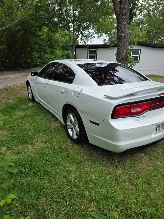 2013 Dodge Charger 7th Gen - Image 10 of 11