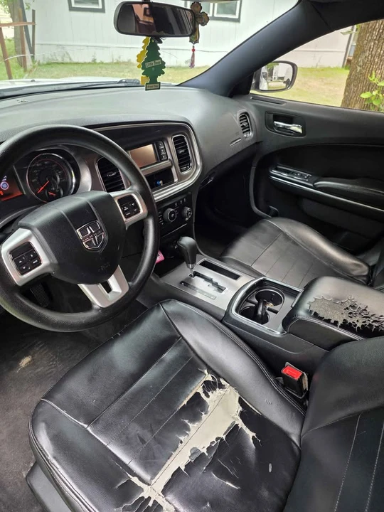 2013 Dodge Charger 7th Gen - Image 8 of 11