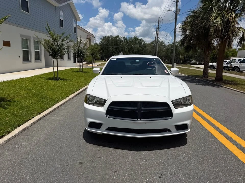 2013 Dodge Charger 7th Gen - Image 3 of 11