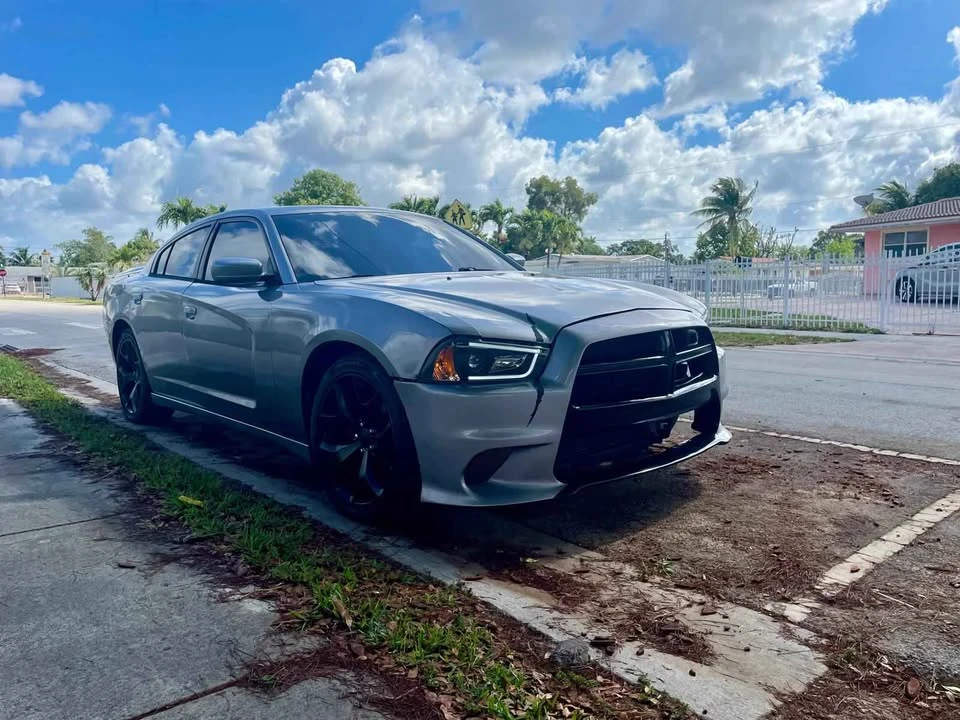 2013 Dodge Charger 7th Gen - Image 6 of 11