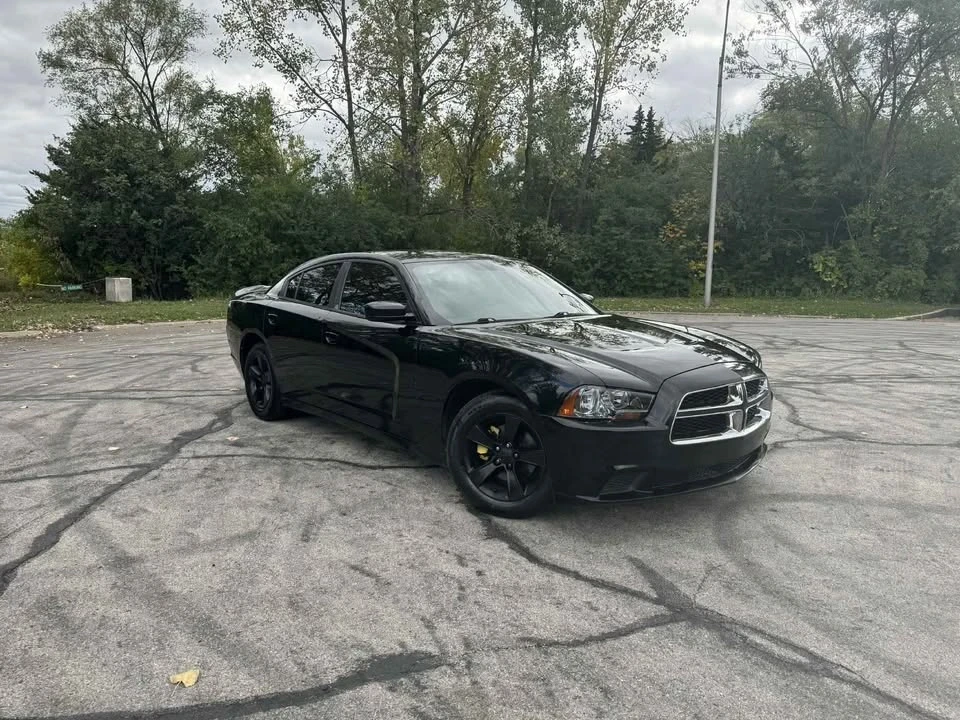 2013 Dodge Charger 7th Gen - Image 3 of 13