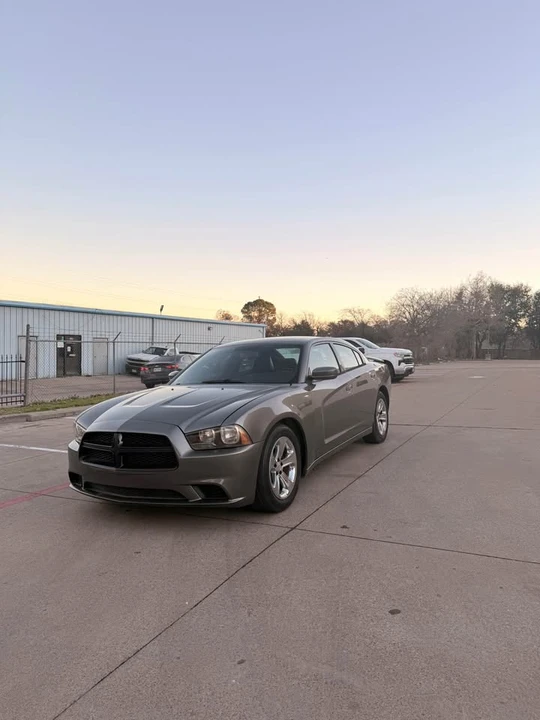 2013 Dodge Charger 7th Gen - Image 2 of 9