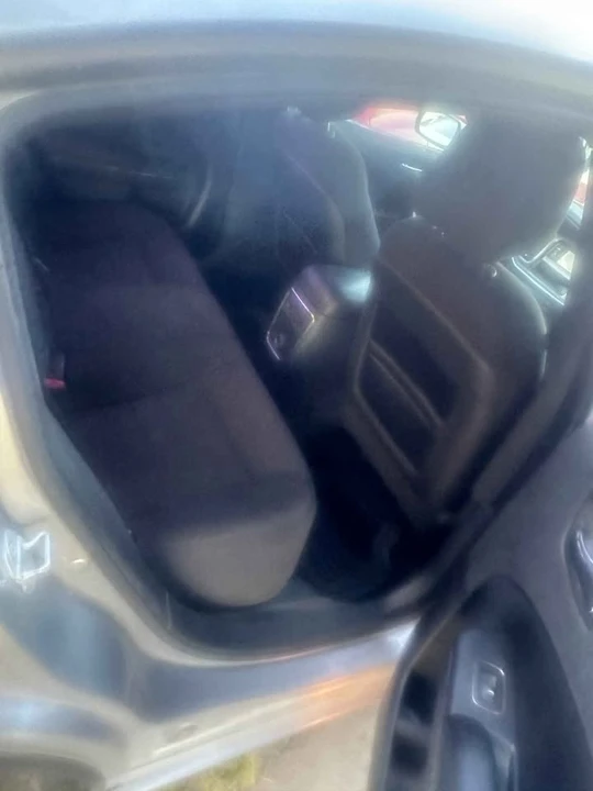2013 Dodge Charger 7th Gen - Image 10 of 11