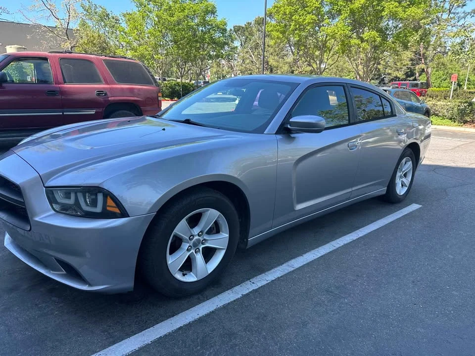 2013 Dodge Charger 7th Gen - Image 6 of 11