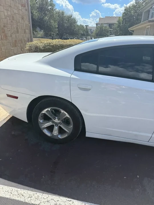 2013 Dodge Charger 7th Gen - Image 11 of 13